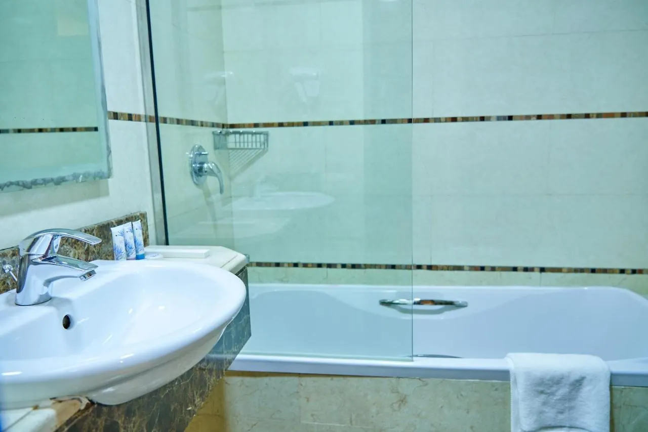 **  Grand Square Hotel Dubaj Spojené arabské emiráty